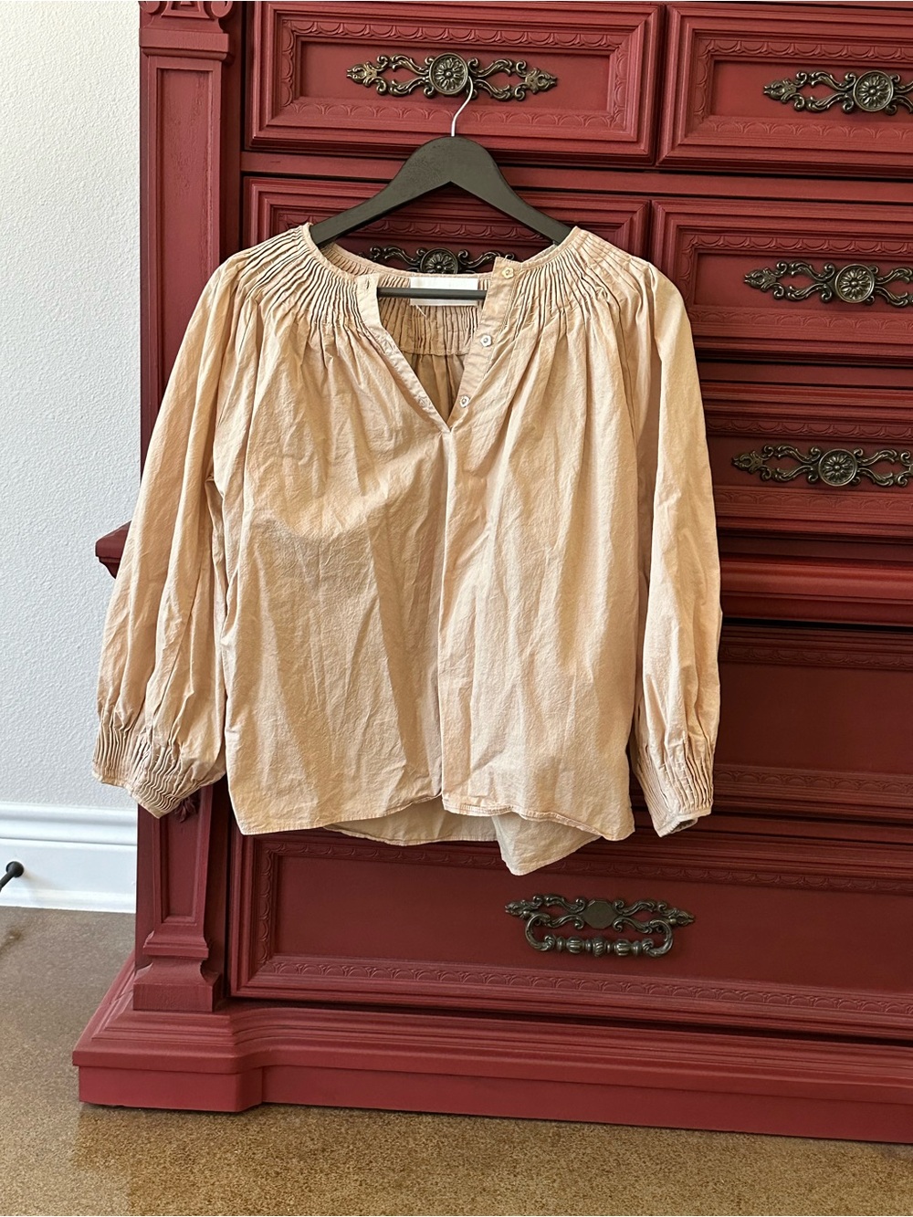 Loeffler Randall beige peasant style smocked Neck Peasant Blouse NWOT